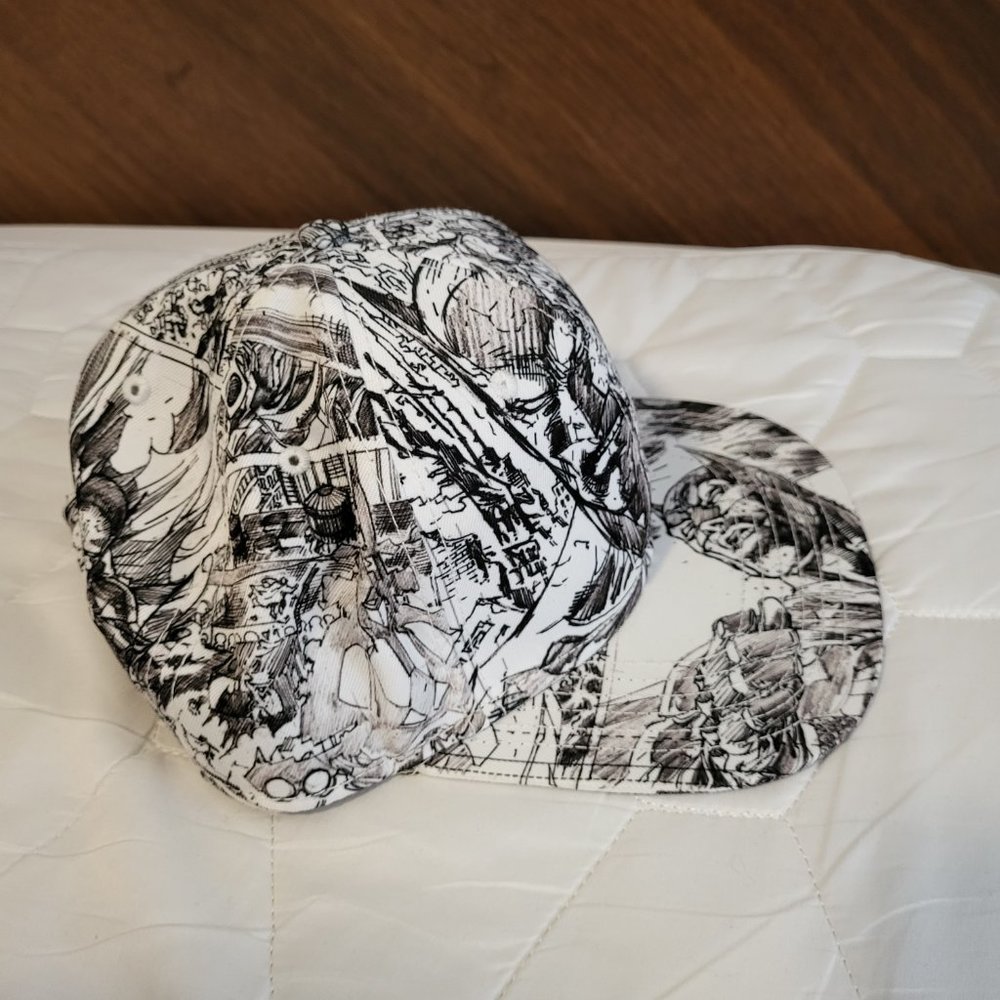 DC comic hat - Picture 3 of 5